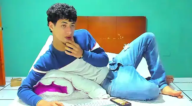 Snapshot of Chandler_ken chatting on 6, 3, 2025 Chandler ken online show from 6, 3, 2025