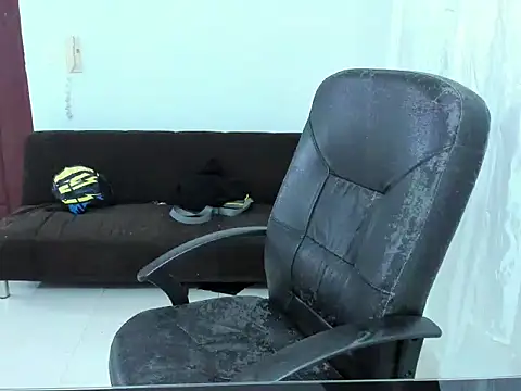 Snapshot of Chandler_ken chatting on 3, 10, 2025 Chandler ken online show from 3, 10, 2025