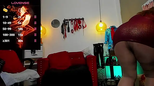 LiaTaylorr online show from 10, 3, 2025