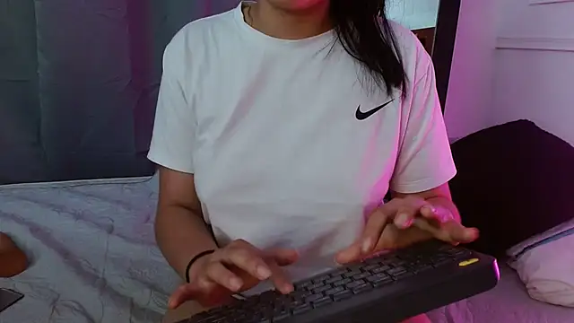 Susana hank2 online show from 13, 1, 2025