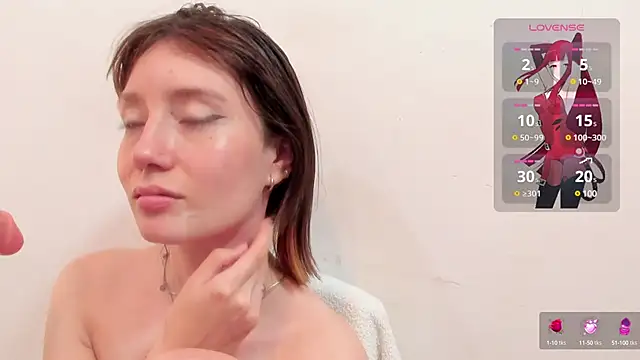 Snapshot of lizzy_davis_1 chatting on 8, 3, 2025 lizzy davis 1 online show from 8, 3, 2025