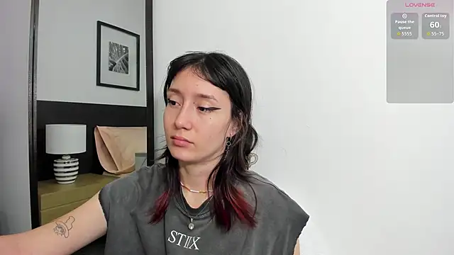 Snapshot of lizzy_davis_1 chatting on 22, 11, 2025 lizzy davis 1 online show from 22, 11, 2025