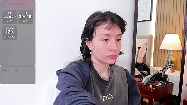 Snapshot of lizzy_davis_1 chatting on 30, 11, 2025 lizzy davis 1 online show from 30, 11, 2025