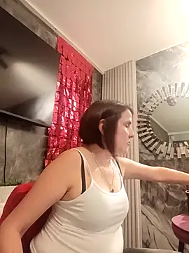 Snapshot of IsisBlake chatting on 17, 12, 2025 IsisBlake online show from 17, 12, 2025