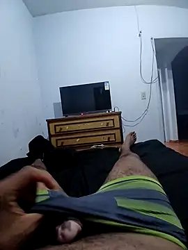 Snapshot of morenogts69 chatting on 3, 12, 2024 morenogts69 online show from 3, 12, 2024