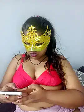 Snapshot of Sexy--queen1 chatting on 8, 3, 2025 Sexy--queen1 online show from 8, 3, 2025