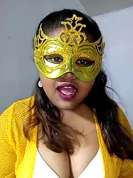 Snapshot of Sexy--queen1 chatting on 12, 3, 2025 Sexy--queen1 online show from 12, 3, 2025