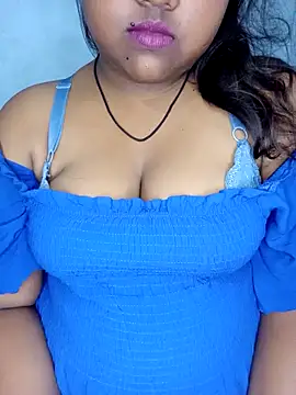 Snapshot of Sexy--queen1 chatting on 20, 9, 2025 Sexy--queen1 online show from 20, 9, 2025