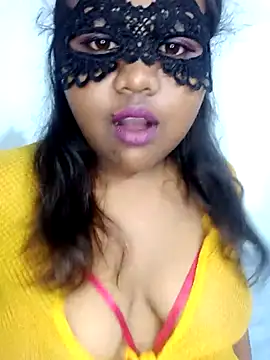 Snapshot of Sexy--queen1 chatting on 16, 10, 2025 Sexy--queen1 online show from 16, 10, 2025