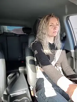 Snapshot of Crazy-Rosa chatting on 18, 3, 2025 Crazy-Rosa online show from 18, 3, 2025