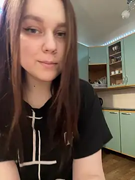 Snapshot of Marylallka5 chatting on 16, 2, 2025 Marylallka5 online show from 16, 2, 2025