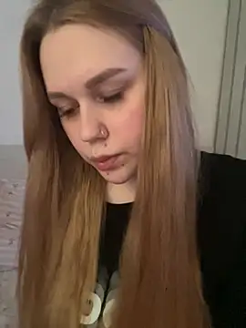 Marylallka5 online show from 2, 7, 2026
