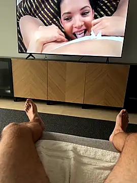 Snapshot of RonH1234 chatting on 13, 10, 2025 RonH1234 online show from 13, 10, 2025