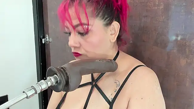 Snapshot of Aaliyah_Padron chatting on 6, 3, 2025 Aaliyah Padron online show from 6, 3, 2025