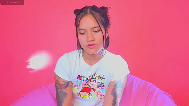 Natsu   online show from 13, 12, 2024