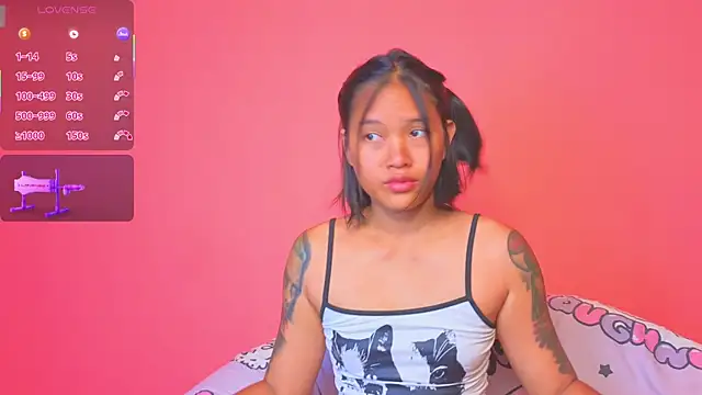 Natsu   online show from 1, 2, 2025