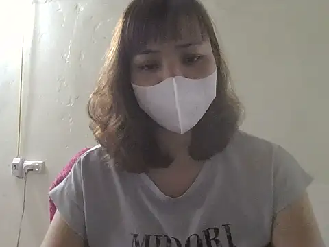 Snapshot of Angela-Eira chatting on 7, 5, 2026 Angela-Eira online show from 7, 5, 2026