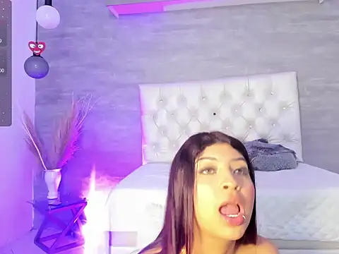 thararouse online show from 5, 3, 2025