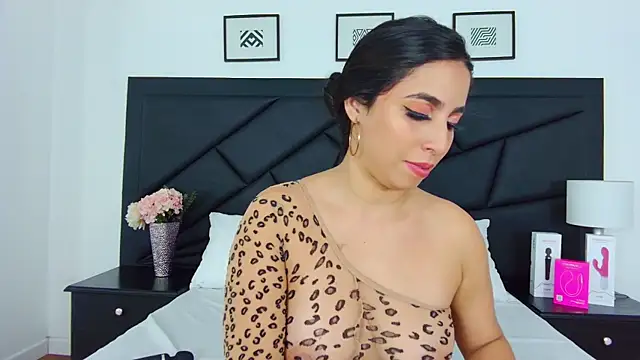 SophieCarther online show from 4, 3, 2025