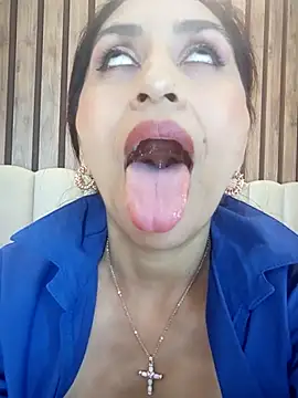 Snapshot of MonicaMoret chatting on 19, 2, 2025 MonicaMoret online show from 19, 2, 2025