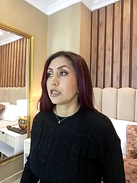 Snapshot of MonicaMoret chatting on 25, 2, 2025 MonicaMoret online show from 25, 2, 2025