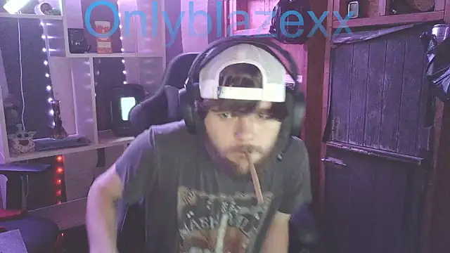 OnlyBlazexx online show from 15, 1, 2026