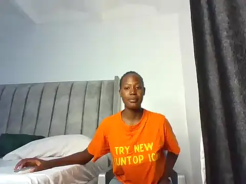 Snapshot of sweet_scovia1 chatting on 6, 12, 2024 sweet scovia1 online show from 6, 12, 2024