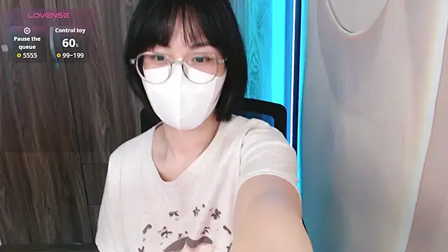 Baby Claraa online show from 14, 11, 2025