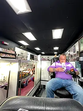 Snapshot of RawRyder8 chatting on 13, 11, 2025 RawRyder8 online show from 13, 11, 2025