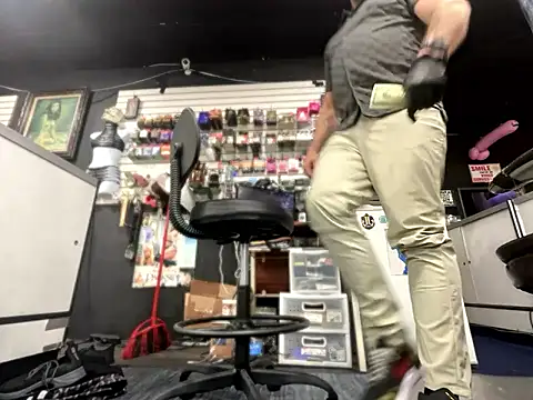 Snapshot of RawRyder8 chatting on 4, 3, 2026 RawRyder8 online show from 4, 3, 2026