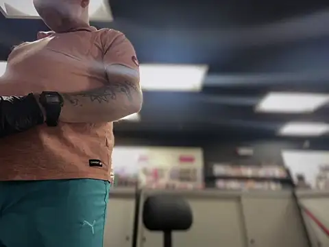 Snapshot of RawRyder8 chatting on 23, 4, 2026 RawRyder8 online show from 23, 4, 2026