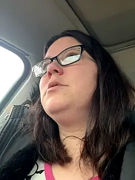 Snapshot of FreakNastyLacie chatting on 19, 12, 2025 FreakNastyLacie online show from 19, 12, 2025