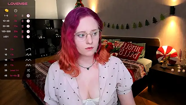 Snapshot of Aemilia_ chatting on 19, 12, 2024 Aemilia online show from 19, 12, 2024