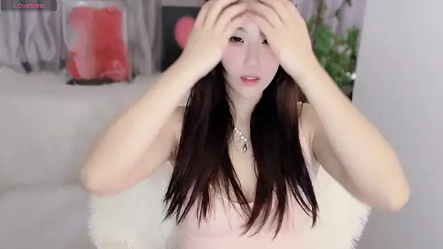 Snapshot of Chu-Chu-99 chatting on 27, 2, 2025 Chu-Chu-99 online show from 27, 2, 2025