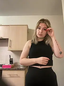 Rebeccaxxx online show from 31, 12, 2024