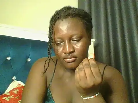 Snapshot of Heavy_ass chatting on 15, 4, 2026 Heavy ass online show from 15, 4, 2026