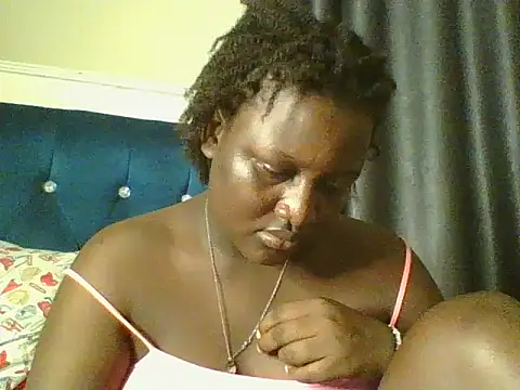 Snapshot of Heavy_ass chatting on 25, 4, 2026 Heavy ass online show from 25, 4, 2026