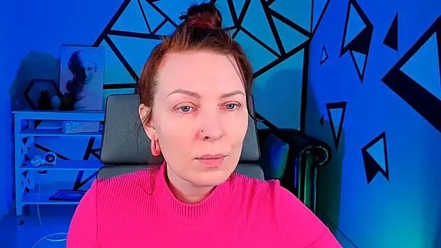 Snapshot of VandaRossi chatting on 19, 12, 2025 VandaRossi online show from 19, 12, 2025