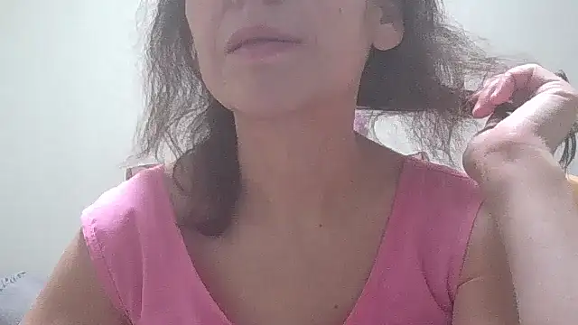 HollyJewel online show from 5, 2, 2025