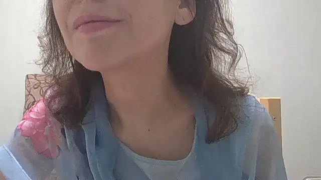 HollyJewel online show from 14, 3, 2025