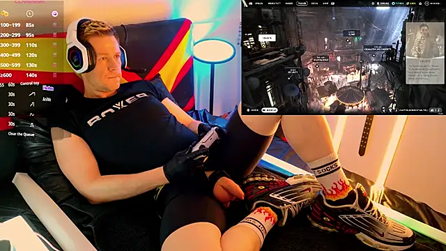 Snapshot of Fuc71 chatting on 4, 2, 2026 Fuc71 online show from 4, 2, 2026