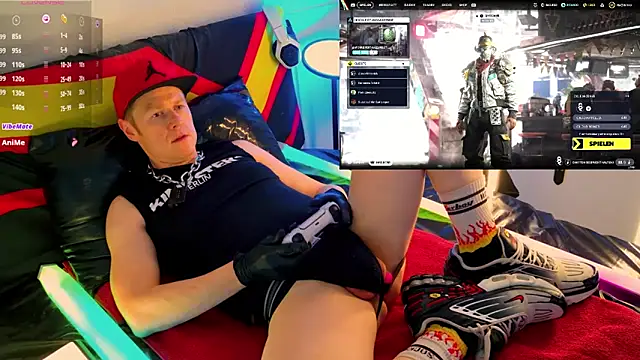 Snapshot of Fuc71 chatting on 11, 4, 2026 Fuc71 online show from 11, 4, 2026