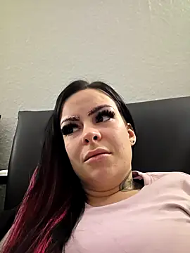 BoeseMoni1998 online show from 20, 11, 2025