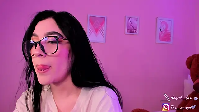 angeel fox online show from 26, 3, 2026