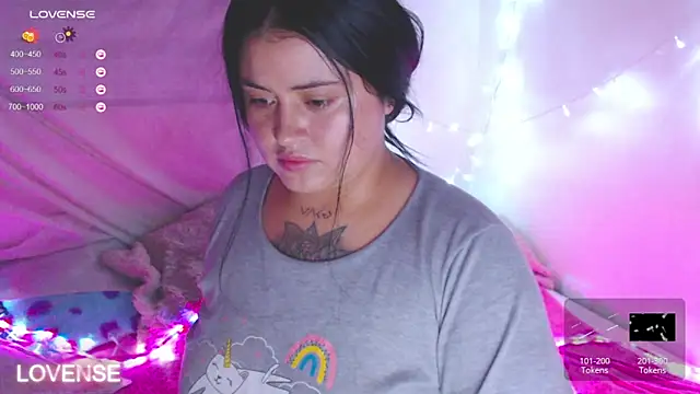 PamelaDoouce online show from 26, 2, 2025