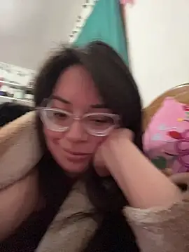 Snapshot of indiegirl666 chatting on 6, 4, 2026 indiegirl666 online show from 6, 4, 2026