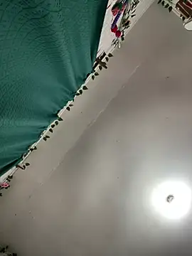 Snapshot of indiegirl666 chatting on 10, 4, 2026 indiegirl666 online show from 10, 4, 2026