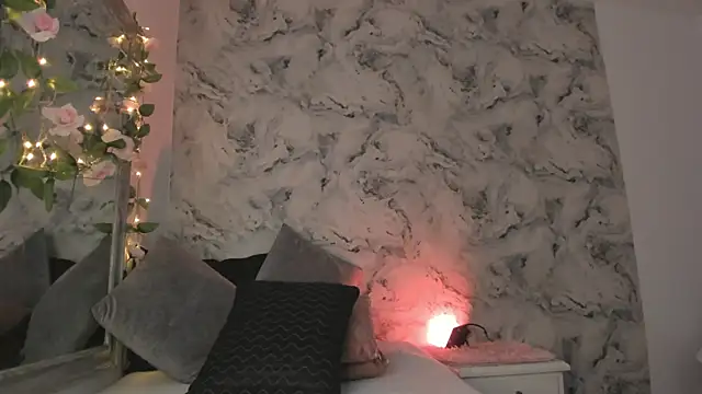 Snapshot of Bella_desi_ chatting on 25, 3, 2026 Bella desi online show from 25, 3, 2026