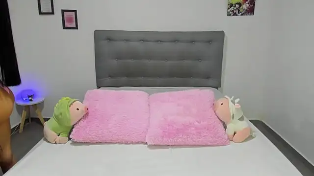 Snapshot of Agataowens chatting on 19, 2, 2025 Agataowens online show from 19, 2, 2025