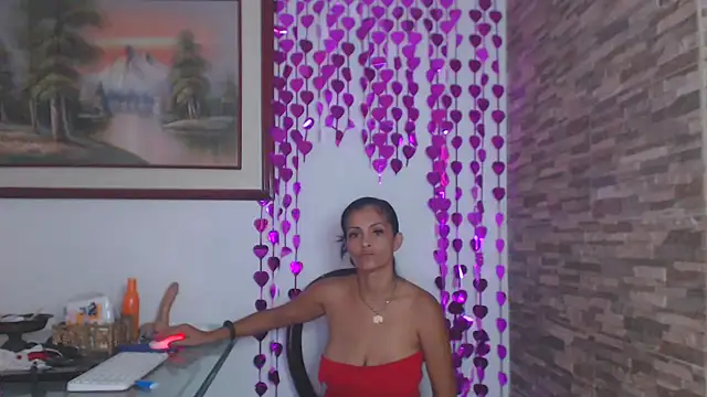 Snapshot of brigitht chatting on 18, 3, 2025 brigitht online show from 18, 3, 2025